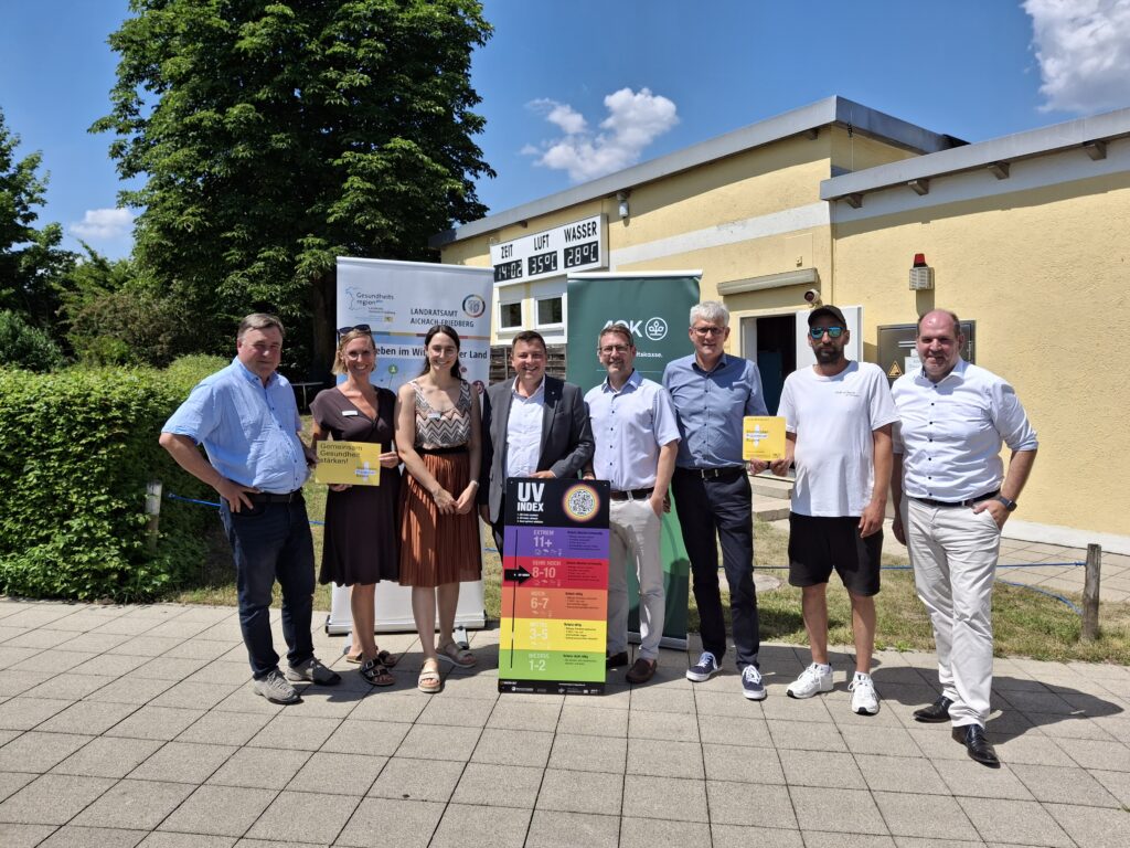 20260701_Übergabe UV Tafel Freibad Aichach (C) Thomas Worsch